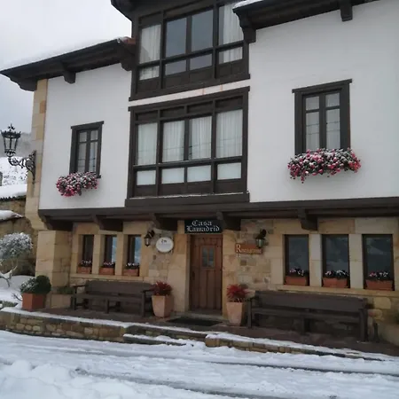 Casa Lamadrid * Cahecho